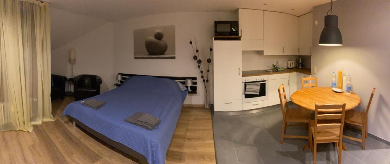 Gemuetliche Ferienwohnung Evieline In トートモース エクステリア 写真