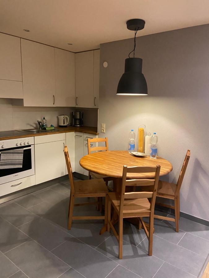 Gemuetliche Ferienwohnung Evieline In トートモース エクステリア 写真