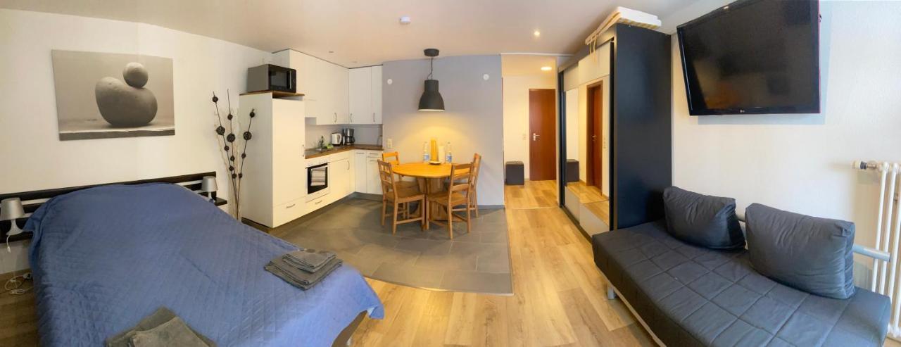 Gemuetliche Ferienwohnung Evieline In トートモース エクステリア 写真
